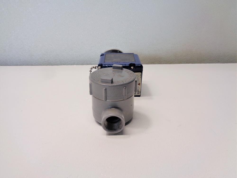 ITT Neo-Dyn Adjustable Pressure Switch 110P14C6